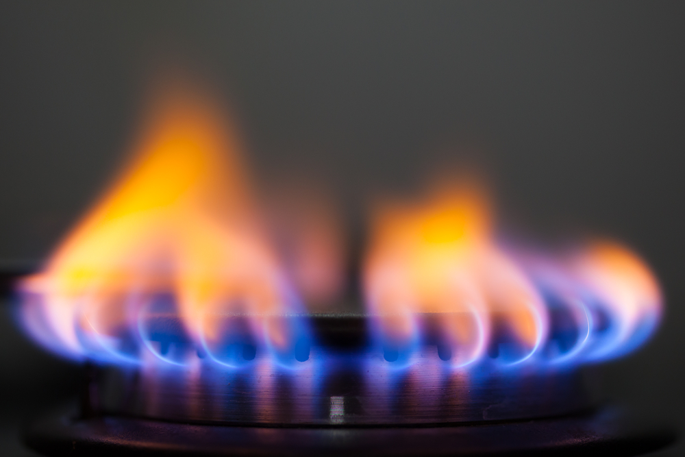 natural-gas-futures-remain-pressured-ahead-of-eia-inventory-data