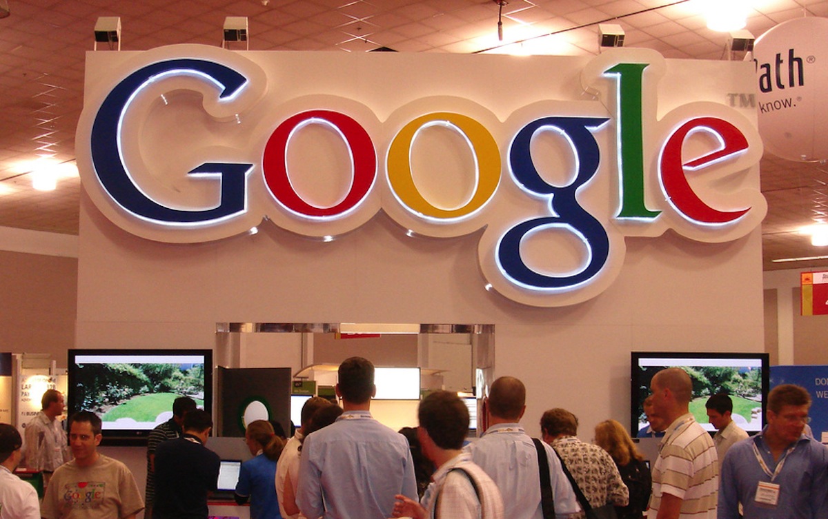 Google opens showrooms in six US cities targeting holiday season shoppers